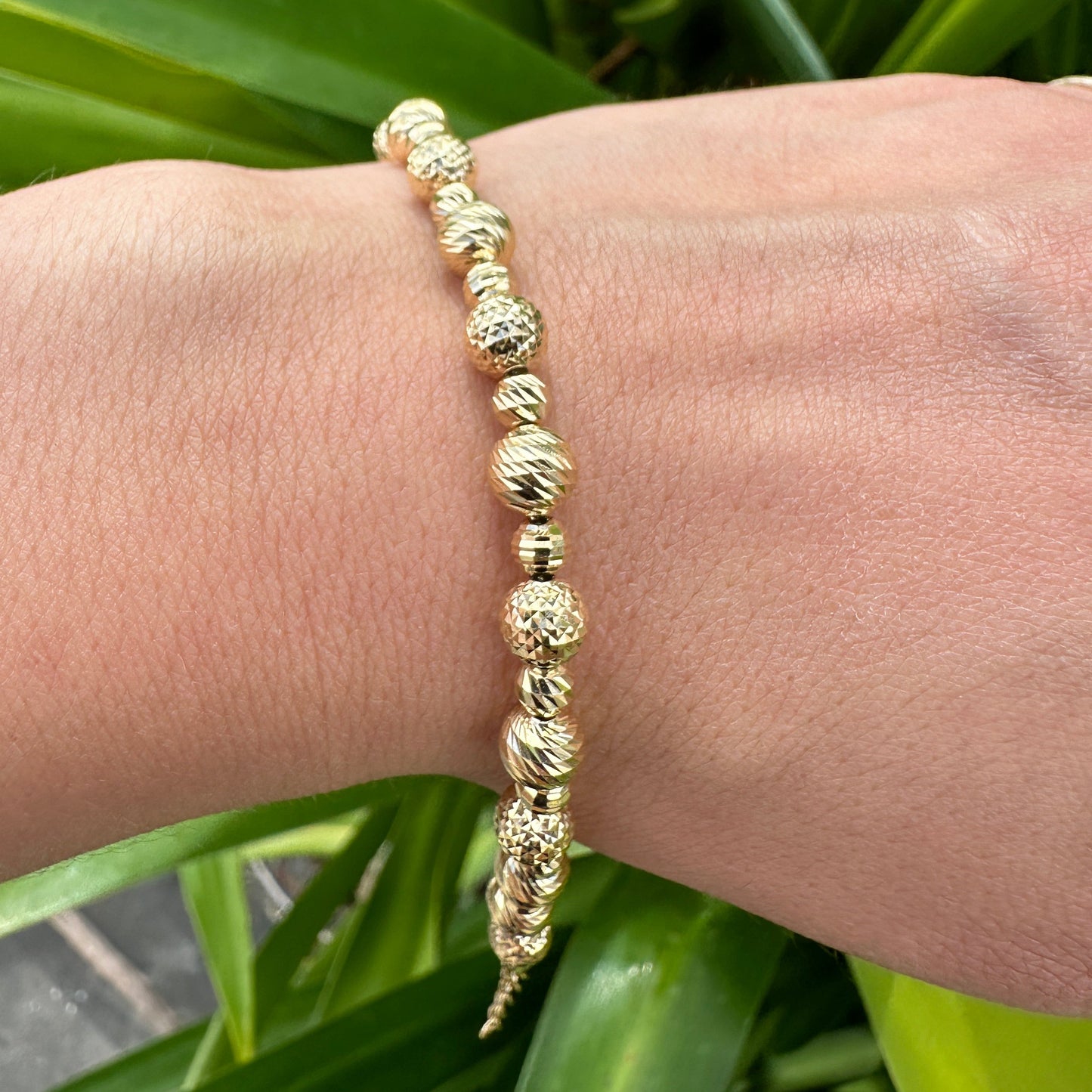 18K Yellow Gold Diamond Cut Beaded Bracelet