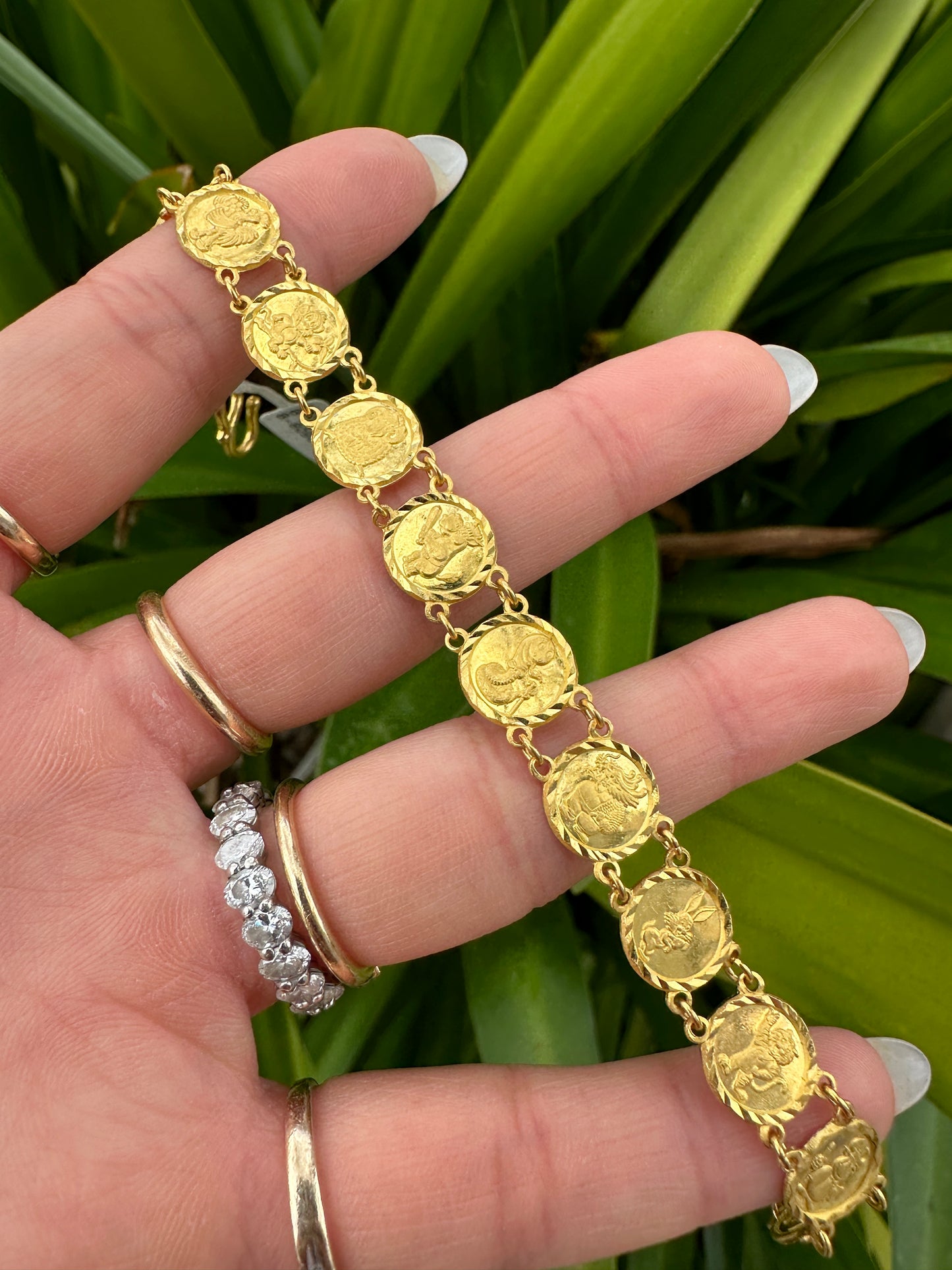 24K Diamond Cut 12 Chinese Animal Zodiac Bracelet