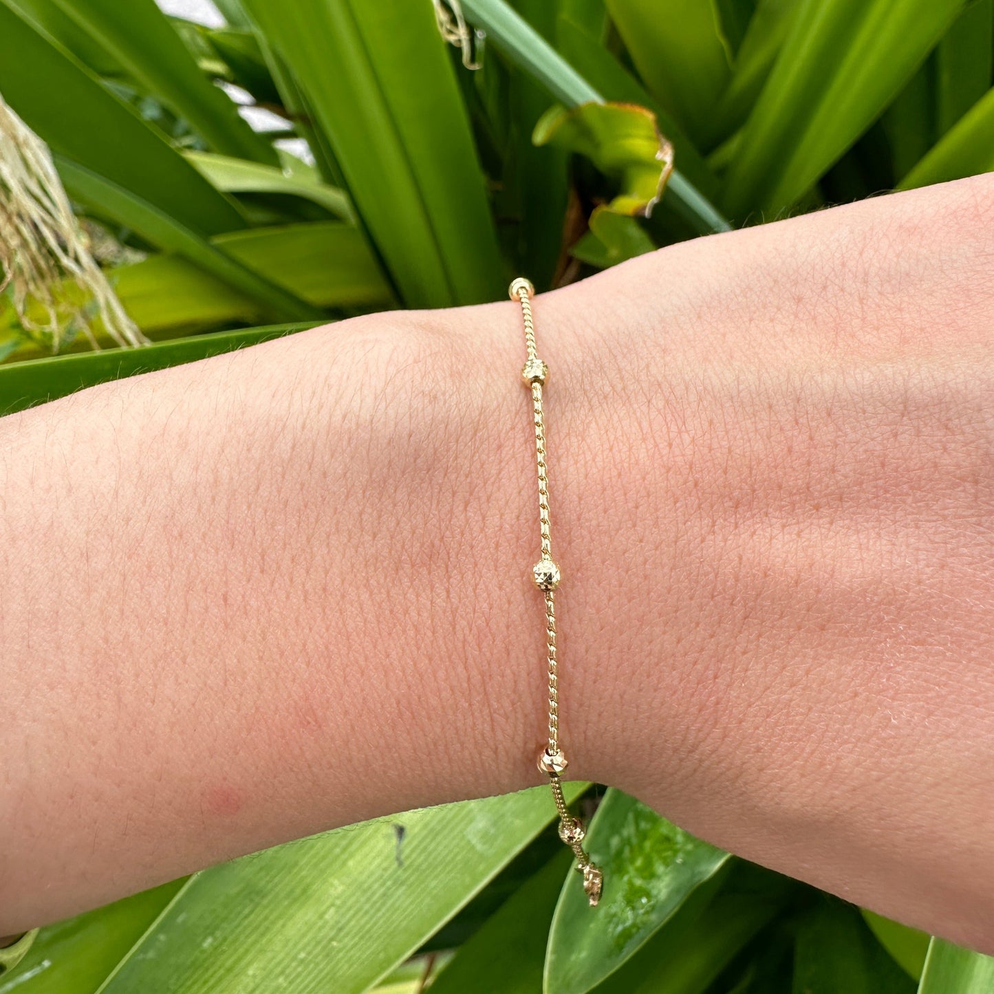 18K Yellow Gold Dainty Beaded Bracelet