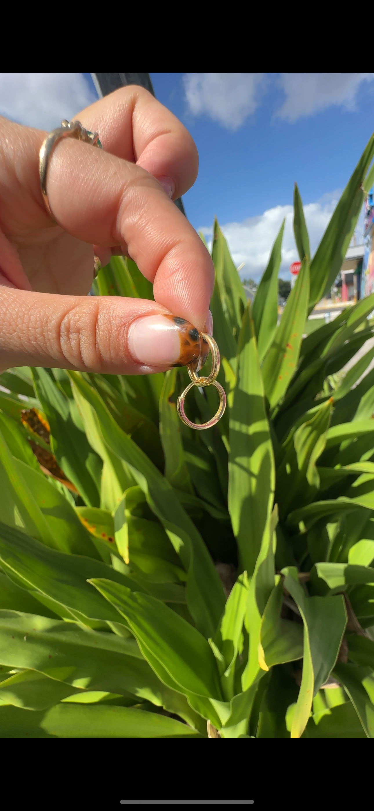 18K Yellow Gold Smooth Hoop Earrings