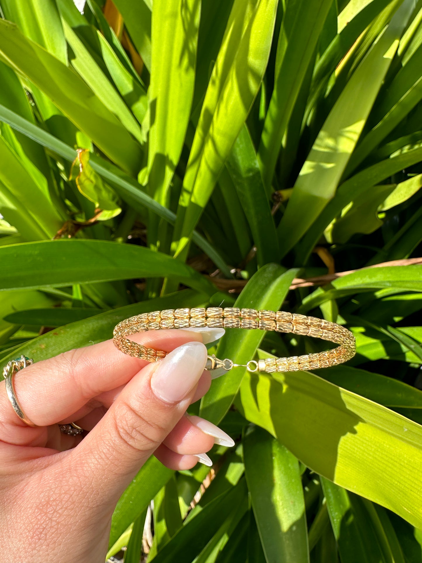 18K Yellow Gold 2 Row Beaded Stiff Bangle